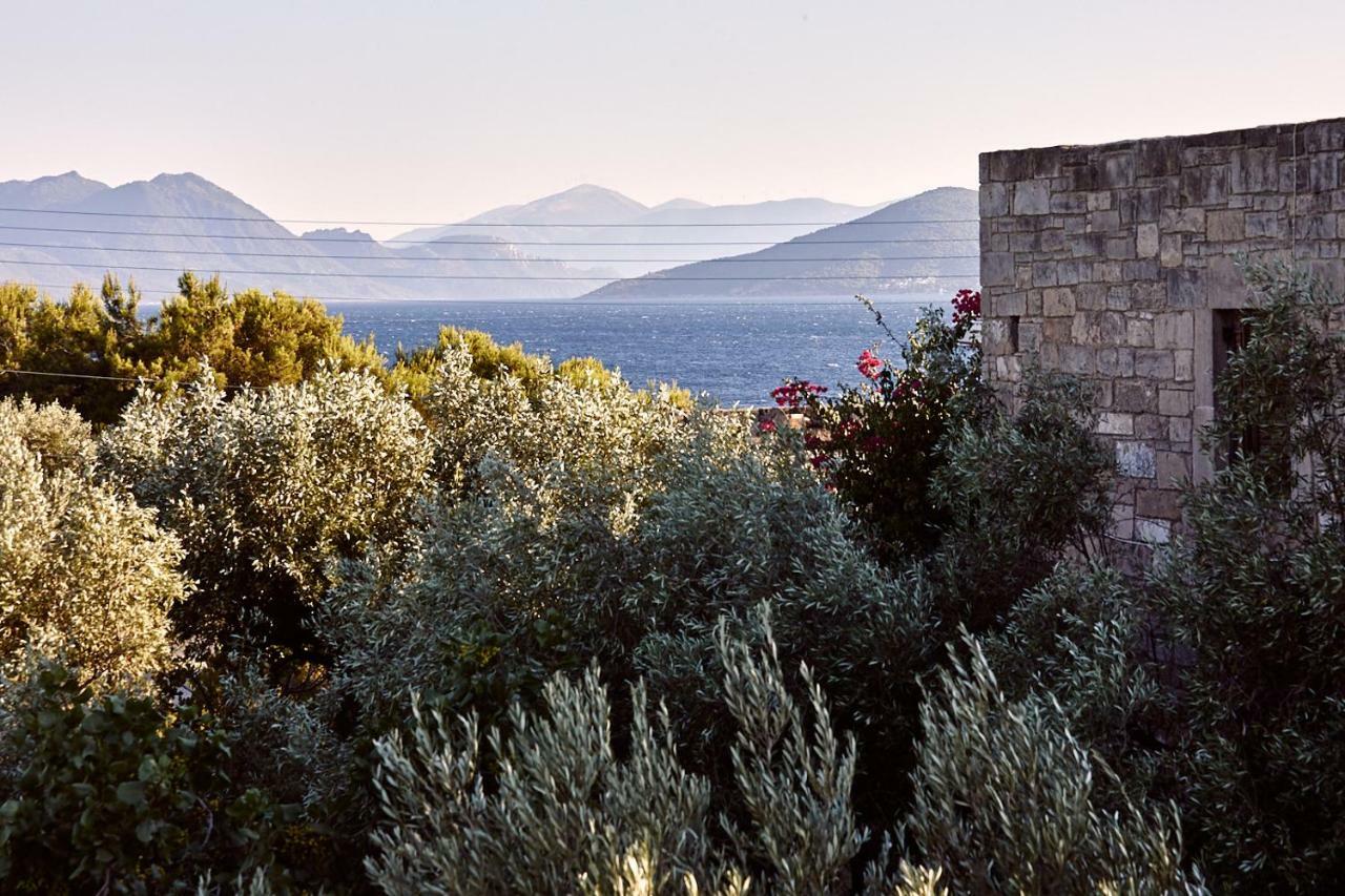 Nikolaou Art Residence Aegina Exterior foto